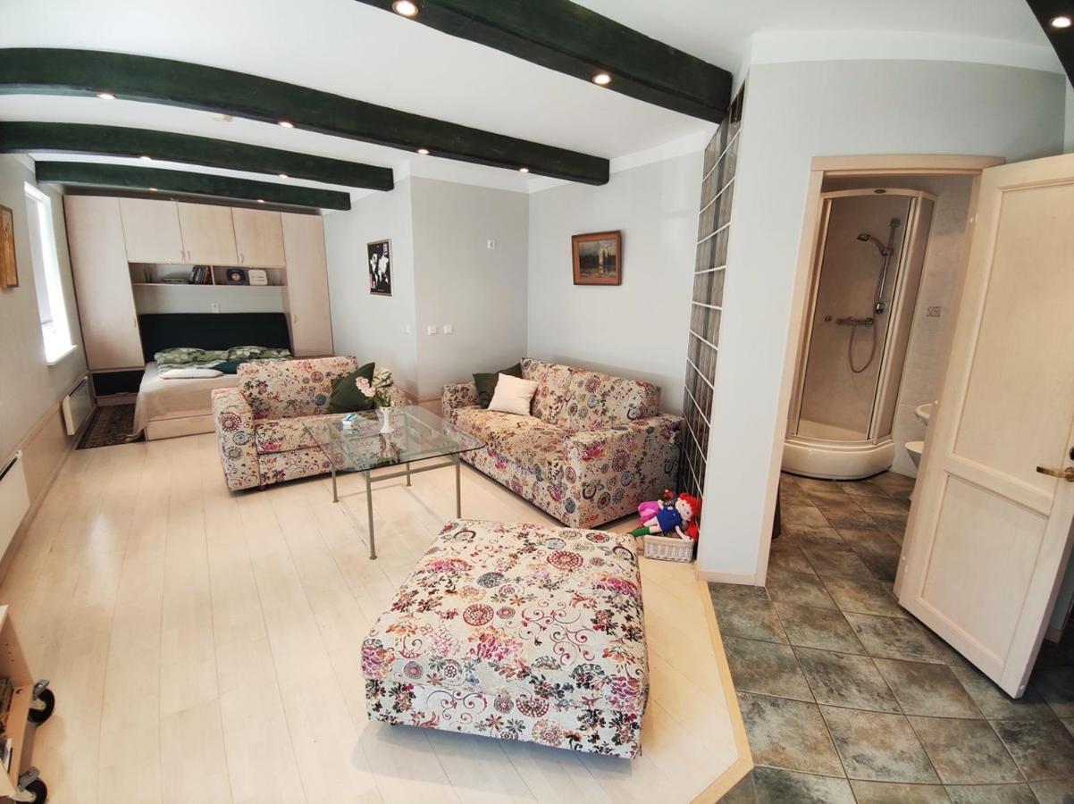 Arte Apartment Kuressaare Exterior foto